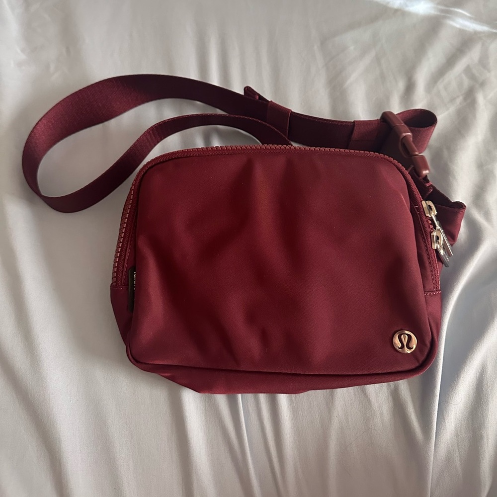 Lululemon Belt Bag 2L
